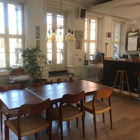 דירה Unique Luxury With Large Balcony